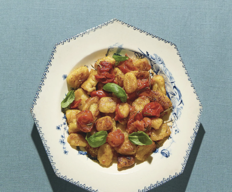 gnocchi met ansjovis en gekonfijte tomaatjes